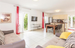 Отель Holiday home Makarska 26  Макарска 